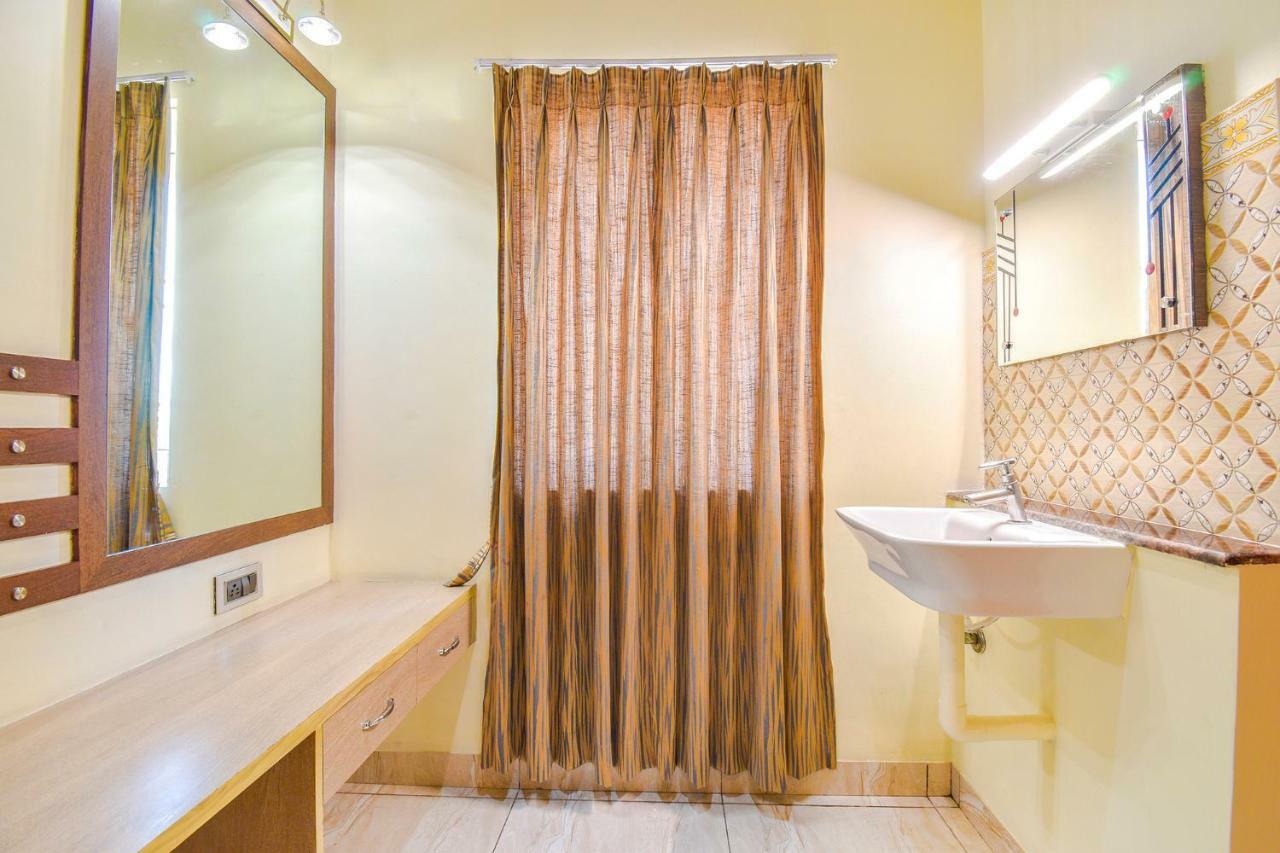 Thaneegai Residency Pondicherry Exterior foto