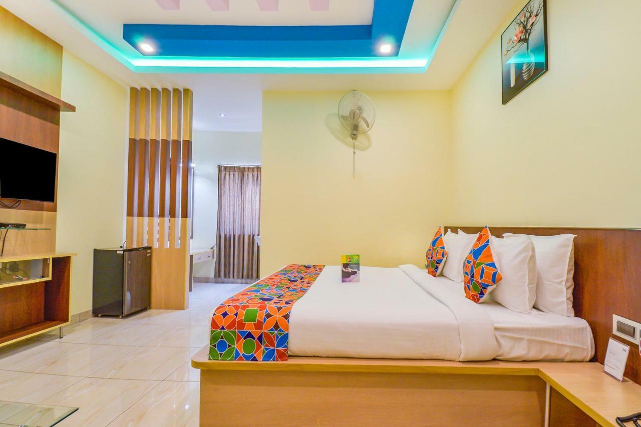 Thaneegai Residency Pondicherry Exterior foto
